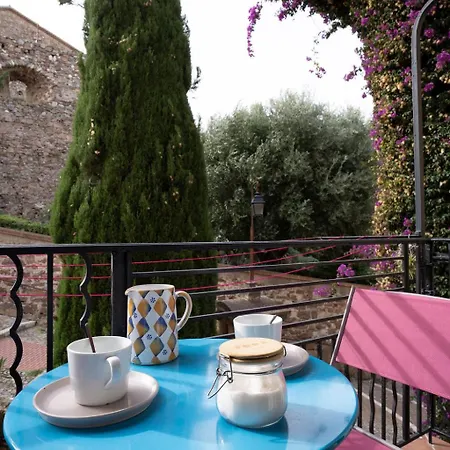 Le Coeur Du Suquet Avec Petit Balcon Et Belle Vue
