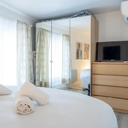 Lägenhet Le Coeur Du Suquet Avec Petit Balcon Et Belle Vue Cannes